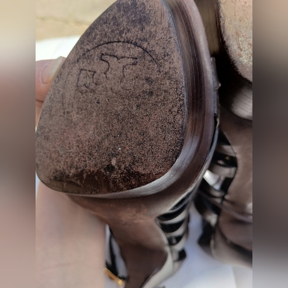 Tory Burch Women's Brown Gladiator Sandals_10 - Picture 8 of 12